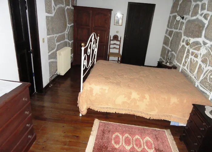 Casa Do Brigadeiro Lajeosa (Guarda)